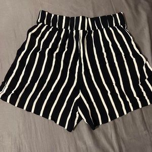 H&M shorts